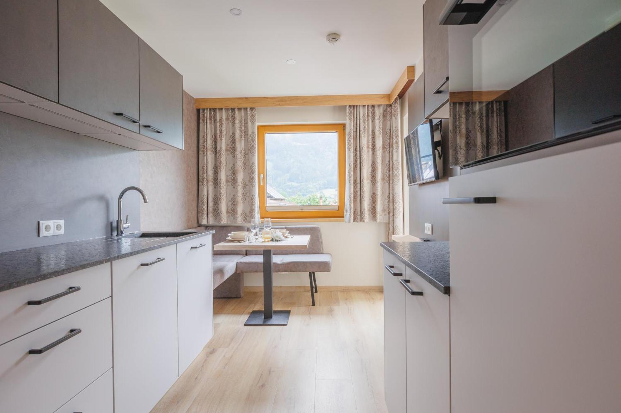 Hin&Weg Das Aparthotel Ried im Zillertal Kültér fotó