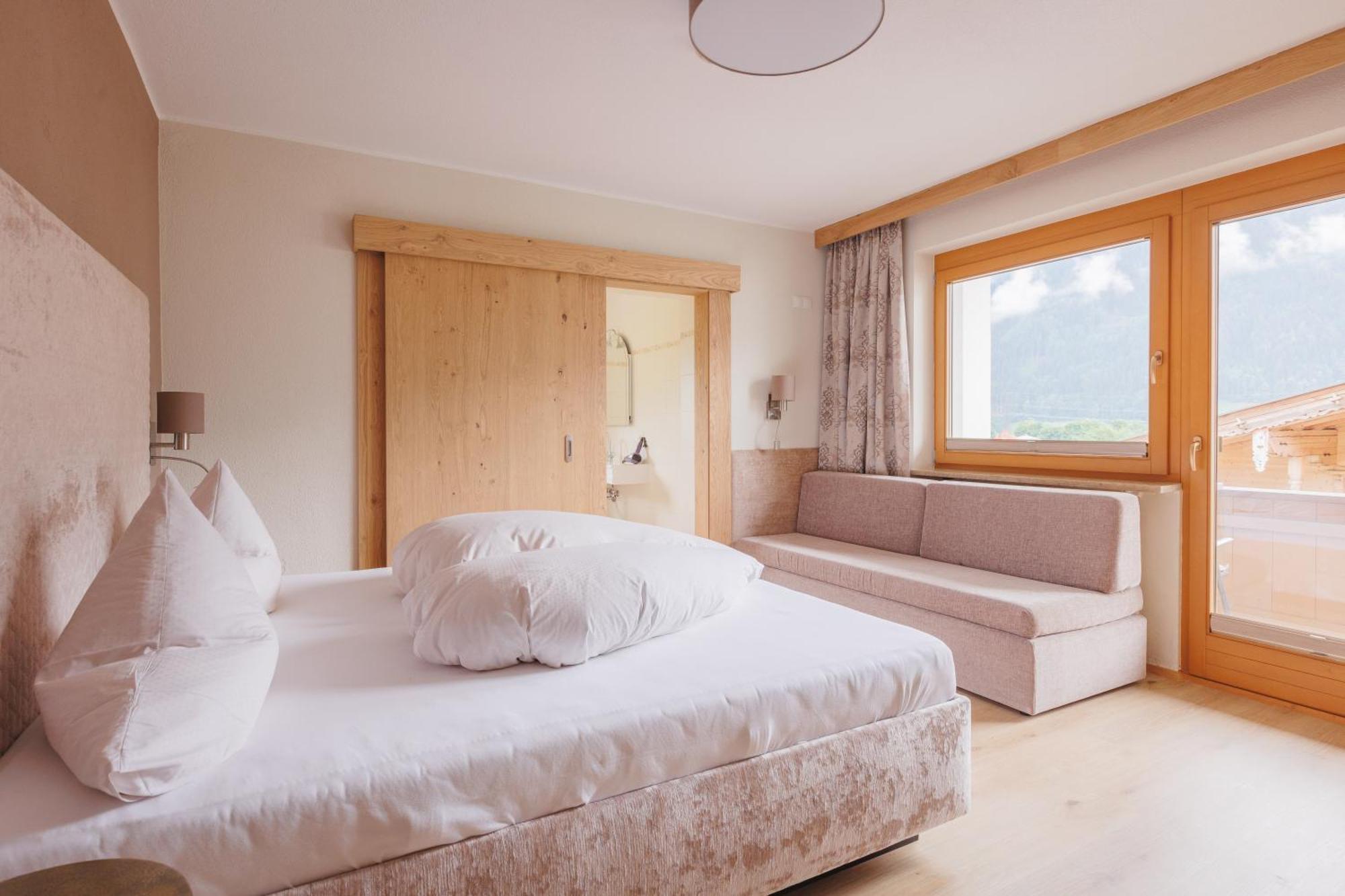 Hin&Weg Das Aparthotel Ried im Zillertal Kültér fotó