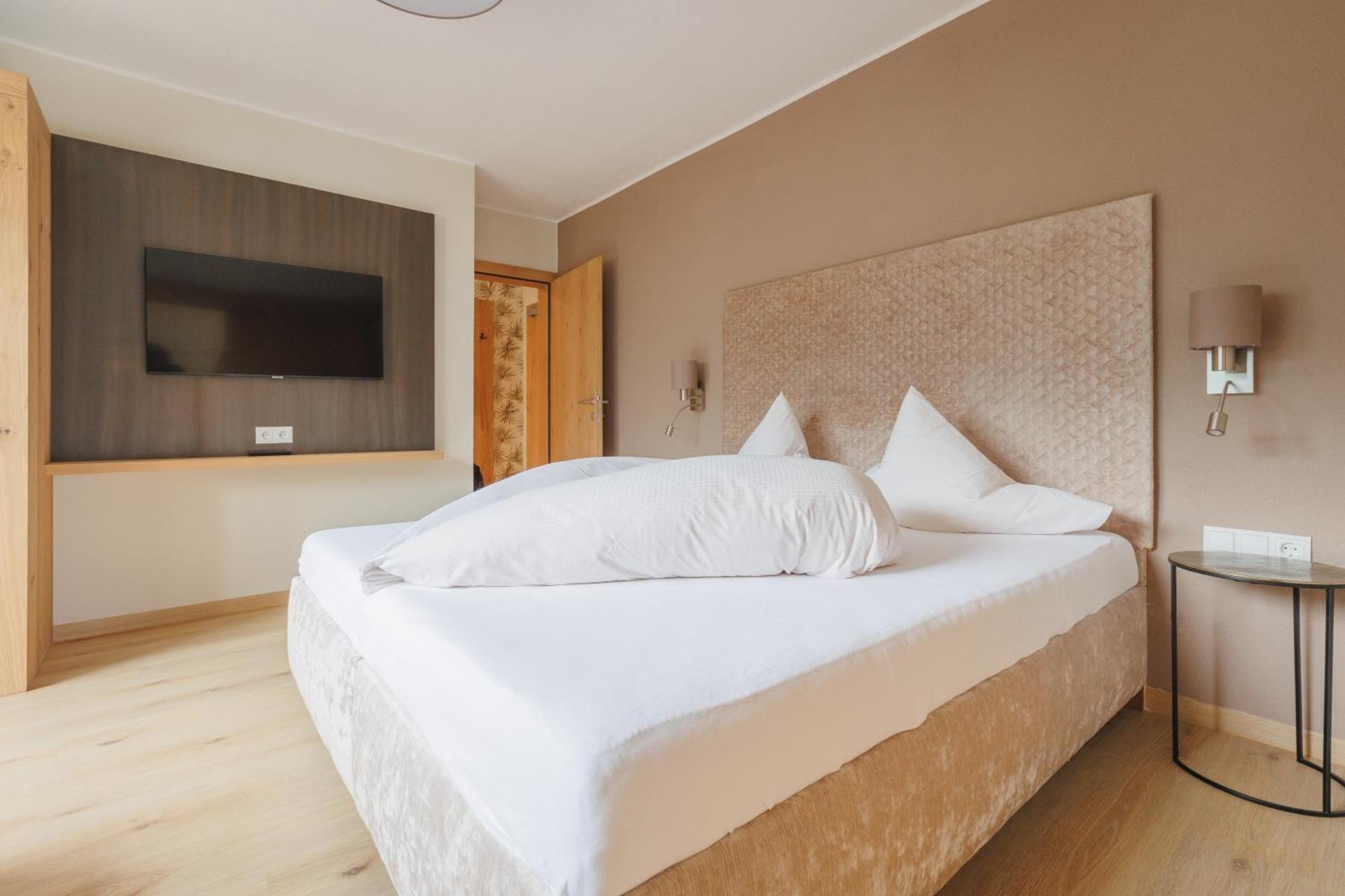 Hin&Weg Das Aparthotel Ried im Zillertal Kültér fotó